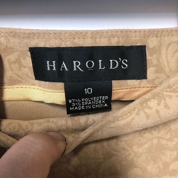 Harold's Size 10 NWT Tan Damask Patterned Side Zip Pants - Picture 3 of 5